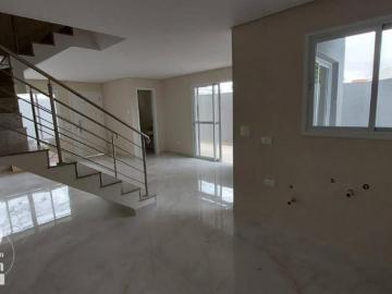 Sobrado com 141 m², terraço privativo, 3 quartos sendo 1 suíte à venda por R$ 799.000 Uberaba Cu