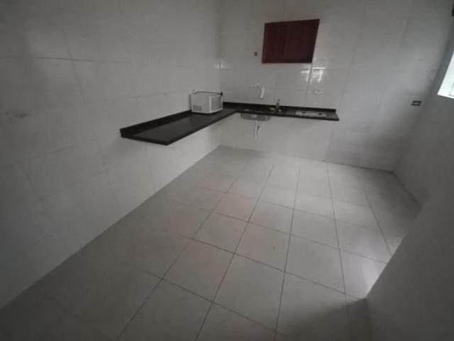 Sobrado com 160m² no Cambuci, com 2 dormitórios, sala de estar e jantar, cozinha, 2 vagas SP