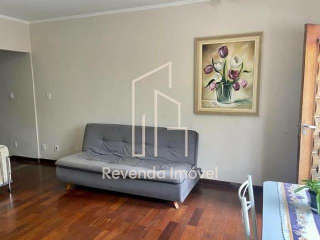 Sobrado com 180m e 3 quartos na Vila Ema