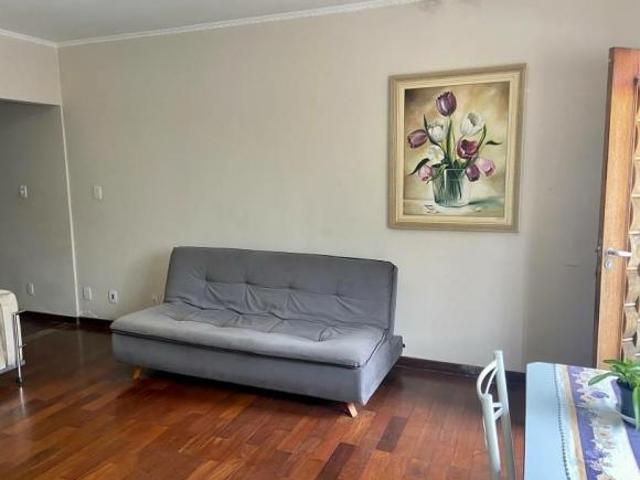 Sobrado com 180m e 3 quartos na Vila Ema