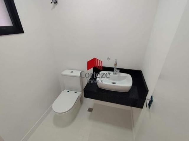 Sobrado com 192,32m² 3 quartos, à venda, no bairro Centro em São José dos Pinhais