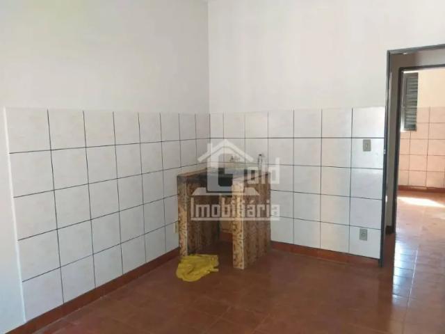 Sobrado com 1 dormitório para alugar, 242 m² por R$ 1.952,46/mês Centro Ribeirão Preto/SP
