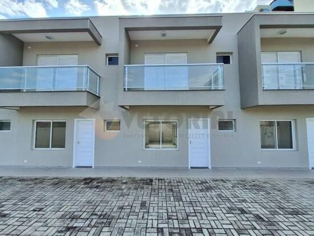 Sobrado com 2 dorm. à venda, 84 m² por R$ 580.000,00 Aruan Caraguatatuba/SP