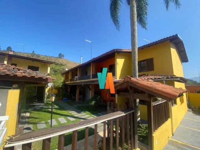 Sobrado com 2 dormitórios à venda, 89 m² por R$ 630.000 Prainha Caraguatatuba/SP