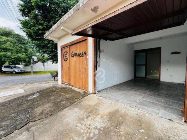 Sobrado com 2 dormitórios à venda, 102 m² por R$ 239.000,00 Piratini Sapucaia do Sul/RS