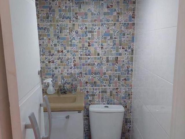 Sobrado com 2 dormitórios à venda, 125 m² por R$ 660.000 Jardim Popular Arujá/SP