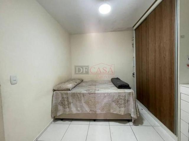 Sobrado com 2 dormitórios a venda