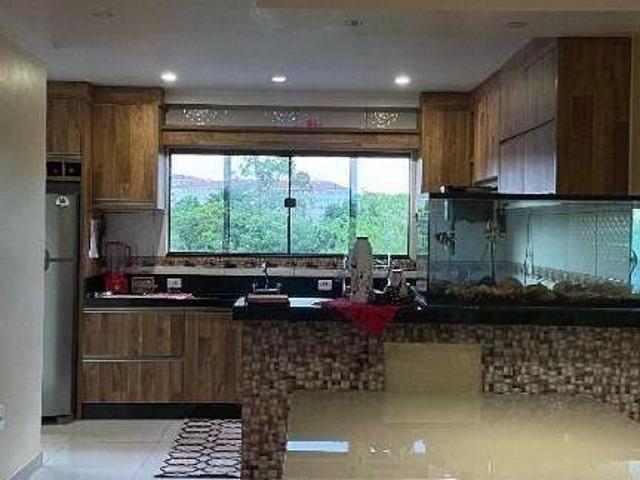 Sobrado com 2 dormitórios à venda, 182 m² por R$ 1.000.000,00 Periolo Cascavel/PR