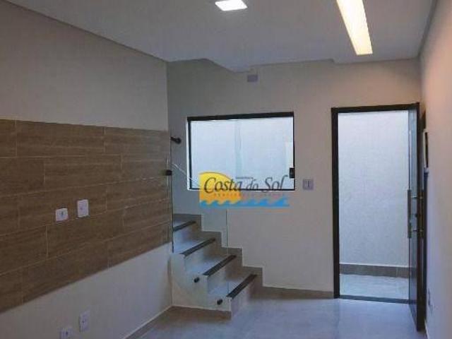 Sobrado com 2 dormitórios à venda, 57 m² por R$ 339.900,00 Mirim Praia Grande/SP