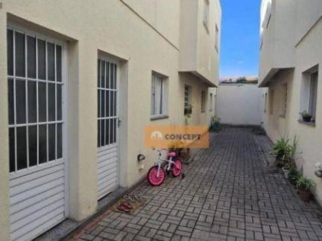 Sobrado com 2 dormitórios à venda, 60 m² por R$ 299.000,00 Vila Urupês Suzano/SP