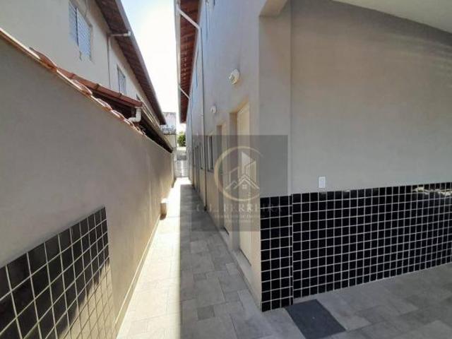 Sobrado com 2 dormitórios à venda, 62 m² por R$ 310.000,00 Tude Bastos Praia Grande/SP