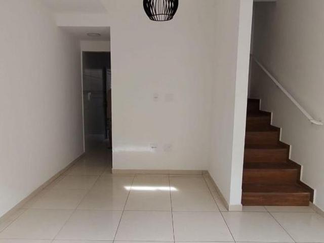 Sobrado com 2 dormitórios à venda, 64 m² Sítio do Campo Praia Grande/SP