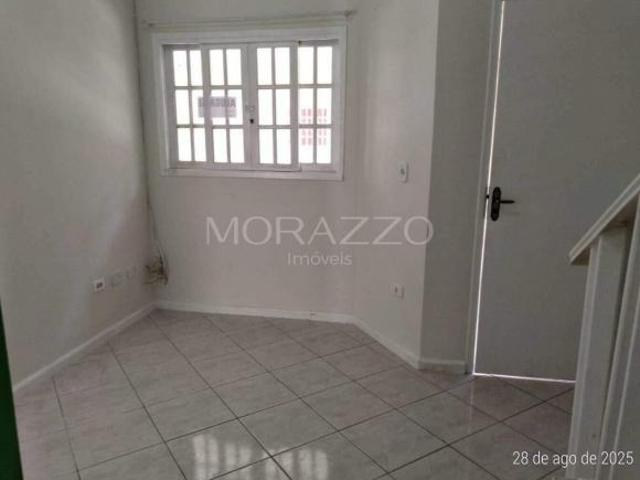Sobrado com 2 dormitórios à venda, 72 m² por R$ 315.000,00 Jardim Flórida Jacareí/SP