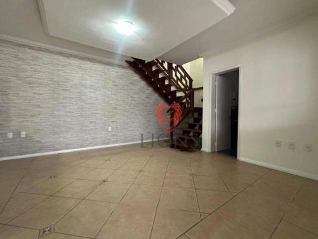 Sobrado com 2 dormitórios à venda, 89 m² por R$ 485.000,00 Vera Cruz Gravataí/RS