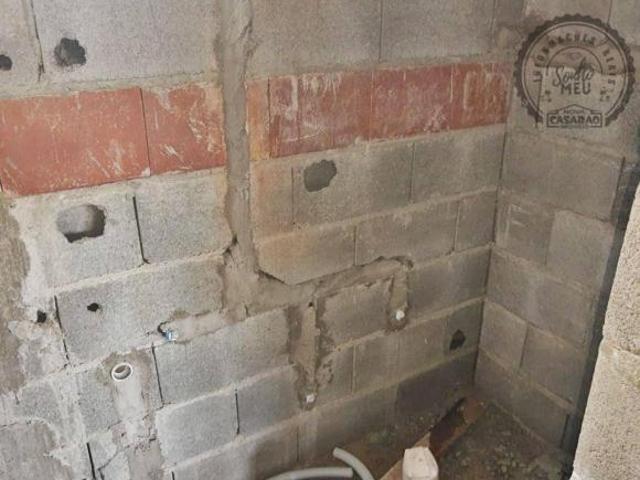 Sobrado com 2 dormitórios à venda, 94 m² por R$ 405.000,00 Aviação Praia Grande/SP