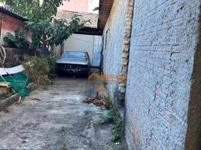Sobrado com 2 dormitórios à venda por R$ 352.000,00 Jardim Flor da Montanha
