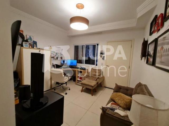 Sobrado com 2 dormitórios de 82m² à venda, em Santana