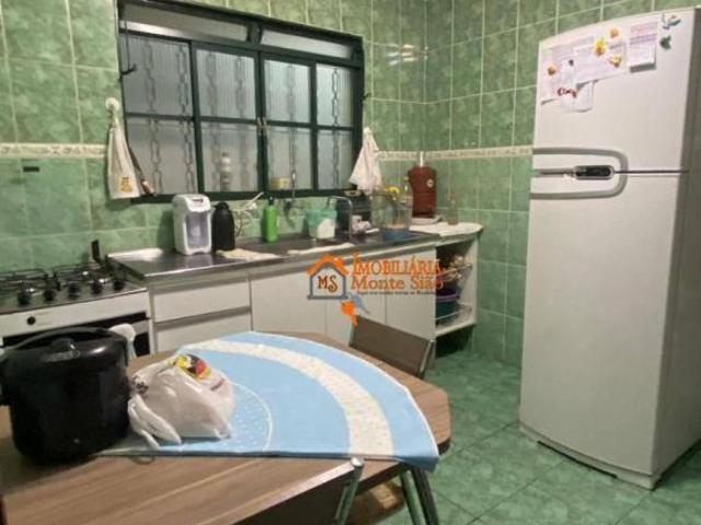 Sobrado com 2 quartos, 1 vaga coberta, 119m² de área construída e espaço para ár