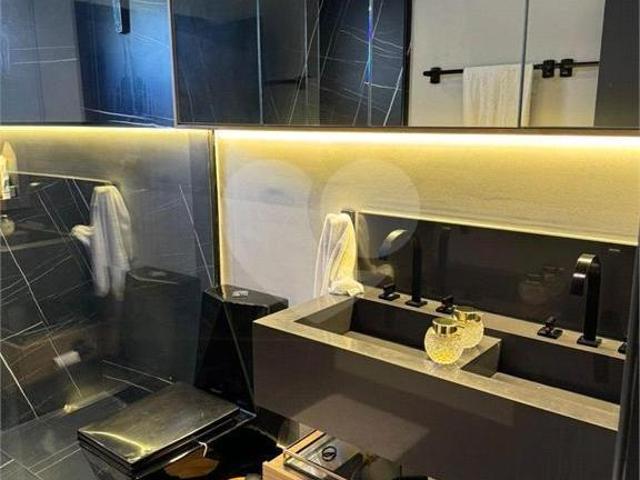 Sobrado com 2 quartos à venda em Casa branca SP