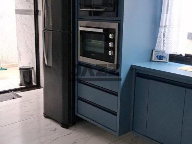 Sobrado com 2 Suítes, Closet e Hidromassagem no Caiçara em Praia Grande