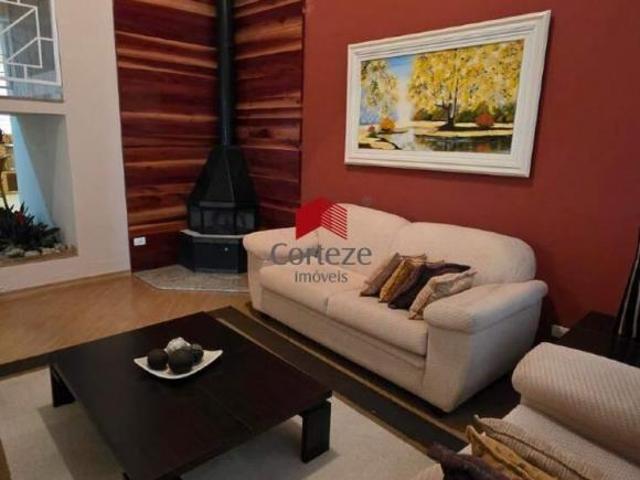 Sobrado com 330m² 4 quartos, à venda, no bairro Aristocrata em São José dos Pinhais