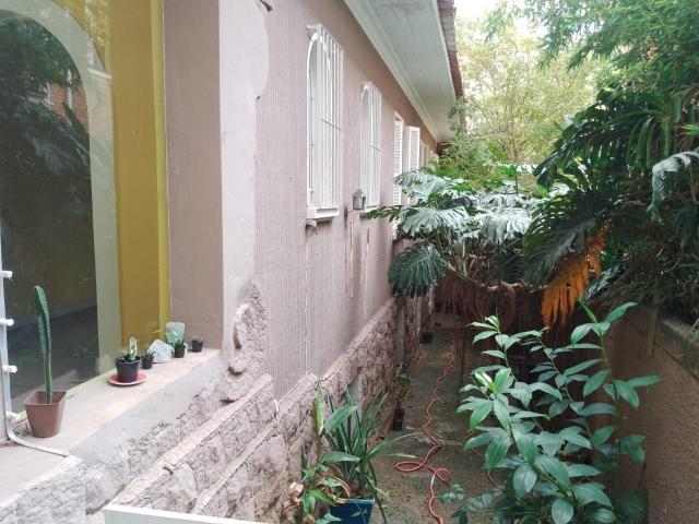 Sobrado com 380m2 4 vagas Pacaembu