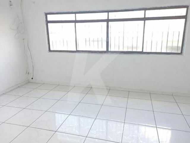 Sobrado com 3 casas no mesmo terreno no Parque Edu Chaves, Confira !