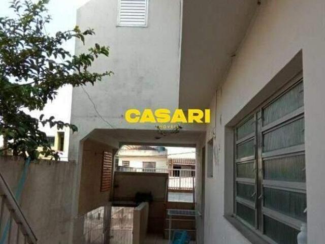 Sobrado com 3 casas à venda no Taboão – 231m² para investimento em São Bernardo