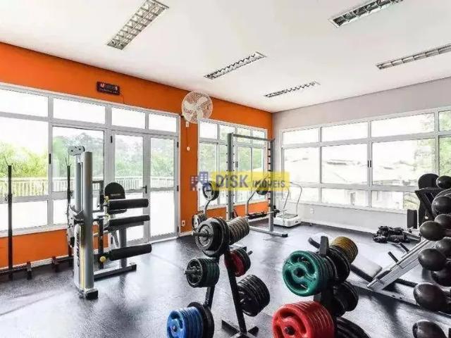 Sobrado com 3 dormitórios para alugar, 241 m² por R$ 12.740,00/mês Demarchi São Bernardo do Camp