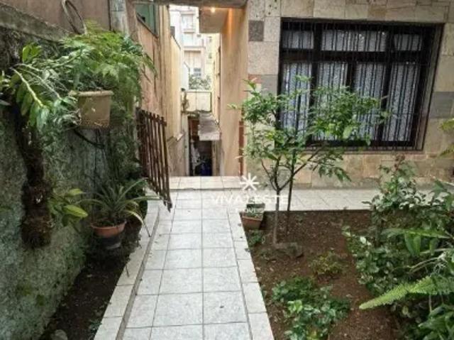 Sobrado com 3 dormitórios para alugar, 200 m² por R$ 12.400,00/mês Vila Zelina São Paulo/SP