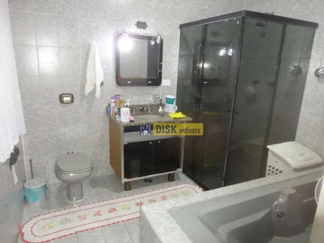 Sobrado com 3 dormitórios à venda, 147 m² por R$ 695.000,00 Assunção São Bernardo do Campo/SP