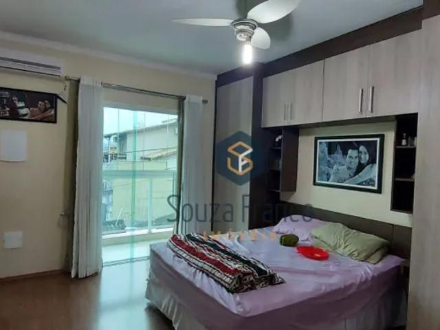 Sobrado com 3 dormitórios à venda, 175 m² por R$ 870.000,00 Vila Suissa Mogi das Cruzes/SP