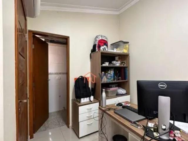 Sobrado com 3 dormitórios à venda, 188 m² por R$ 998.000,00 Cidade Vargas São Paulo/SP