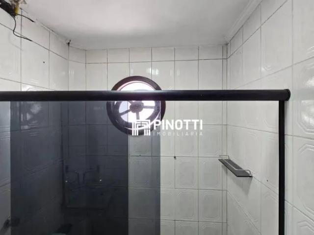 Sobrado com 3 dormitórios à venda, 350 m² por R$ 820.000,00 Taboão São Bernardo do Campo/SP