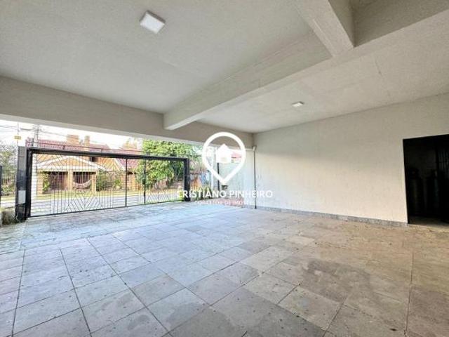 Sobrado com 3 dormitórios sendo 3 suíte com closet à venda no bairro Dom Feliciano em Gravataí/RS