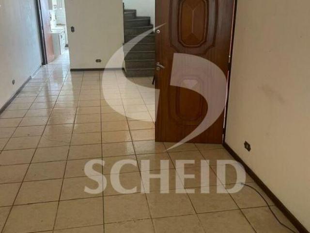Sobrado com 3 Dormitórios no Jd. Consórcio
