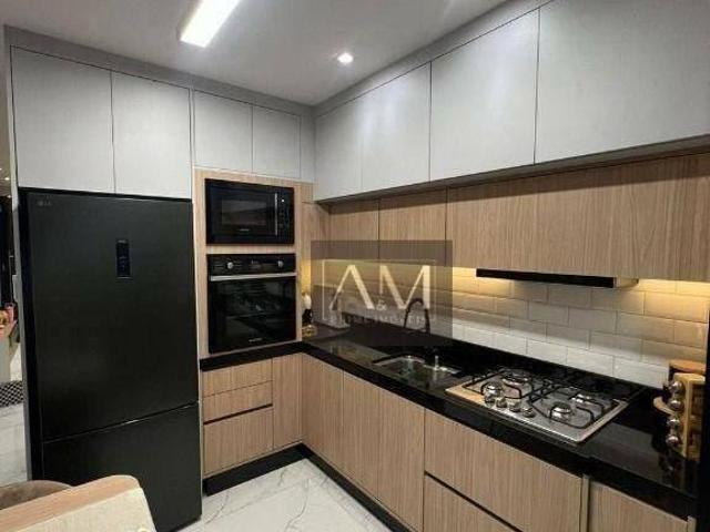 Sobrado com 3 dormitórios à venda, 100 m² por R$ 855.000 Penha