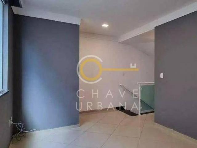 Sobrado com 3 dormitórios à venda, 103 m² por R$ 650.000,00 José Menino Santos/SP