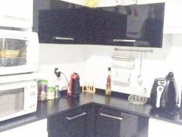 Sobrado com 3 dormitórios à venda, 110 m² por R$ 695.000,00 Vila Nilo São Paulo/SP