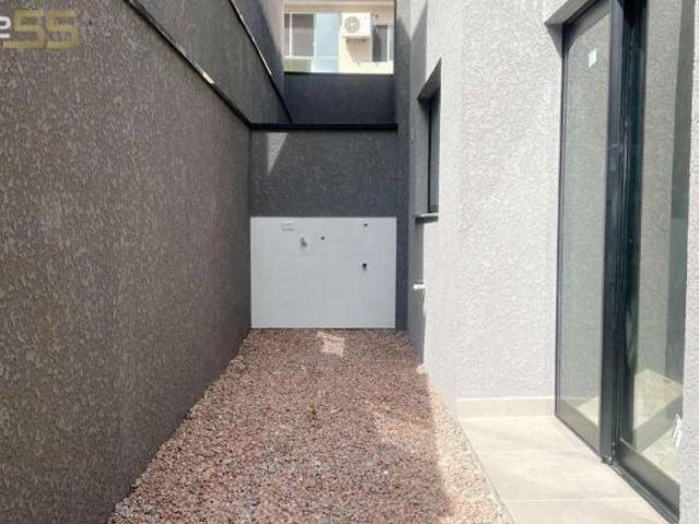 Sobrado com 3 dormitórios à venda, 124 m² por R$ 689.000,00 Uberaba Curitiba/PR