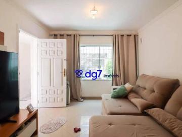 Sobrado com 3 dormitórios à venda, 126 m² por R$ 980.000 Jardim Bonfiglioli