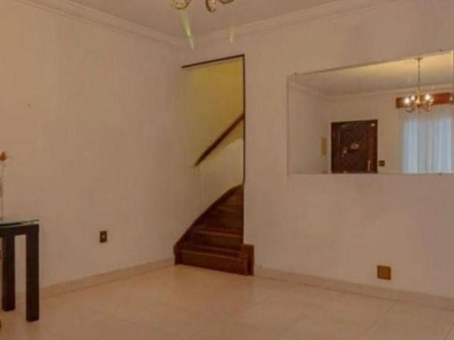 Sobrado com 3 dormitórios à venda, 126 m² Vila Gilda Santo André/SP