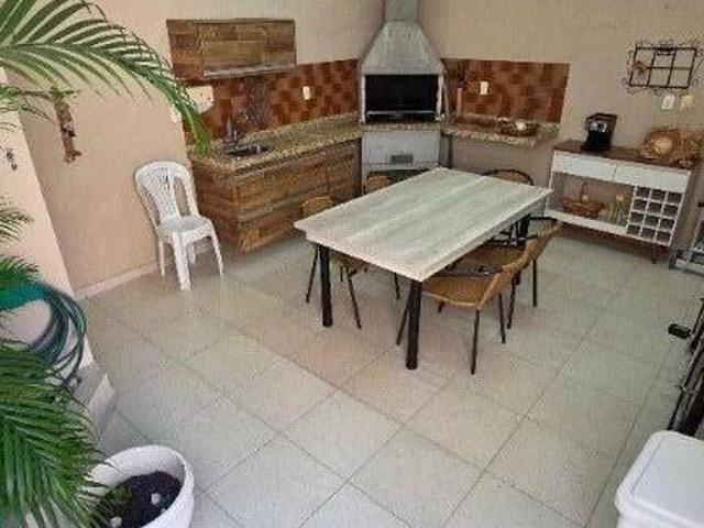 Sobrado com 3 dormitórios à venda, 127 m² por R$ 650.000,00 Residencial Bosque dos Ipês São José