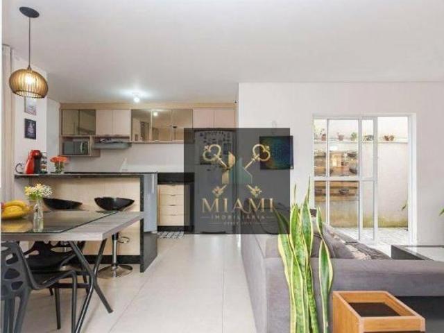 Sobrado com 3 dormitórios à venda, 121 m² por R$ 699.000 Xaxim Curitiba/PR