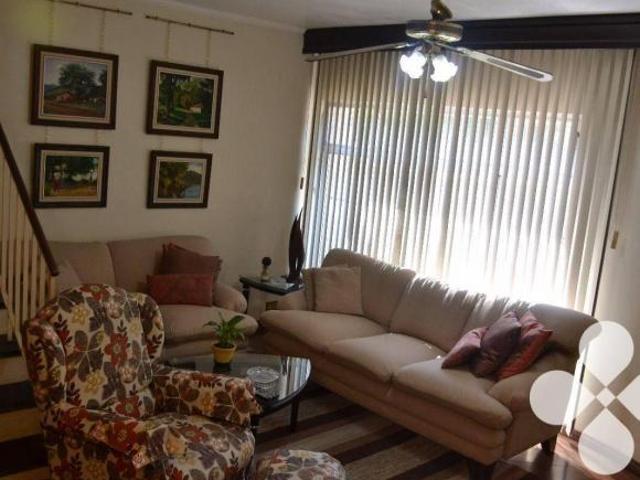 Sobrado com 3 dormitórios à venda, 122 m² por R$ 1.400.000,00 Ponta da Praia Santos/SP