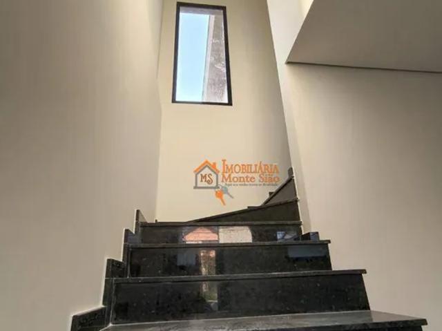 Sobrado com 3 dormitórios à venda, 135 m² por R$ 1.200.000,00 Jardim Santa Mena Guarulhos/SP