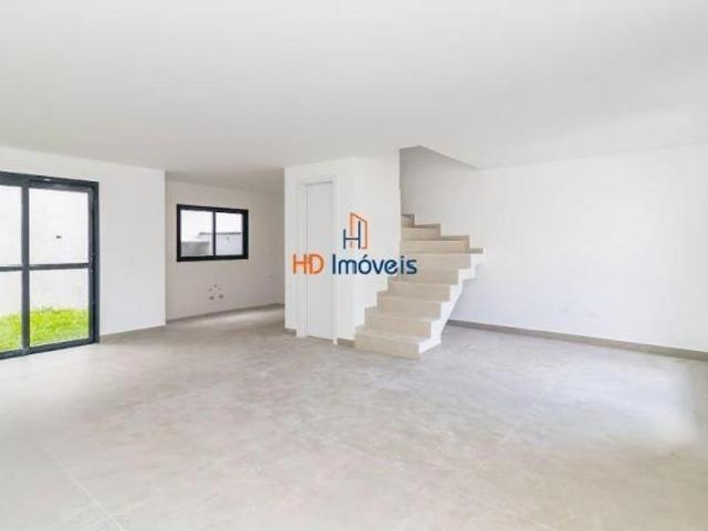 Sobrado com 3 dormitórios à venda, 145 m² por R$ 679.000,00 Xaxim Curitiba/PR