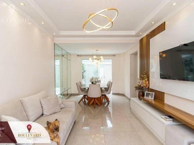 Sobrado com 3 dormitórios à venda, 146 m² por R$ 979.990,00 Guabirotuba Curitiba/PR