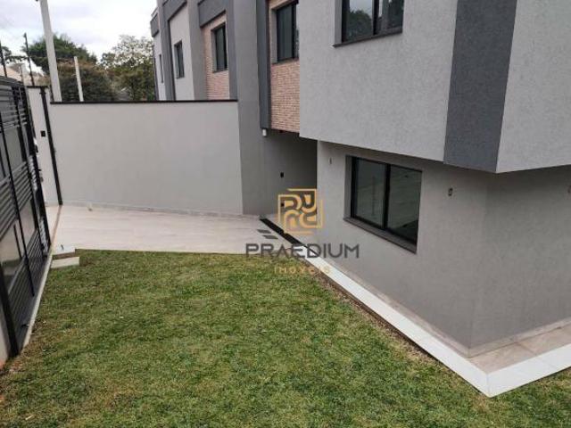 Sobrado com 3 dormitórios à venda, 147 m² por R$ 860.000 Boa Vista Curitiba/PR