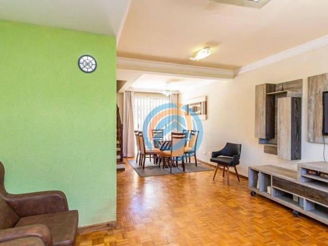 Sobrado com 3 dormitórios à venda, 148 m² por R$ 599.000,00 Guaíra Curitiba/PR